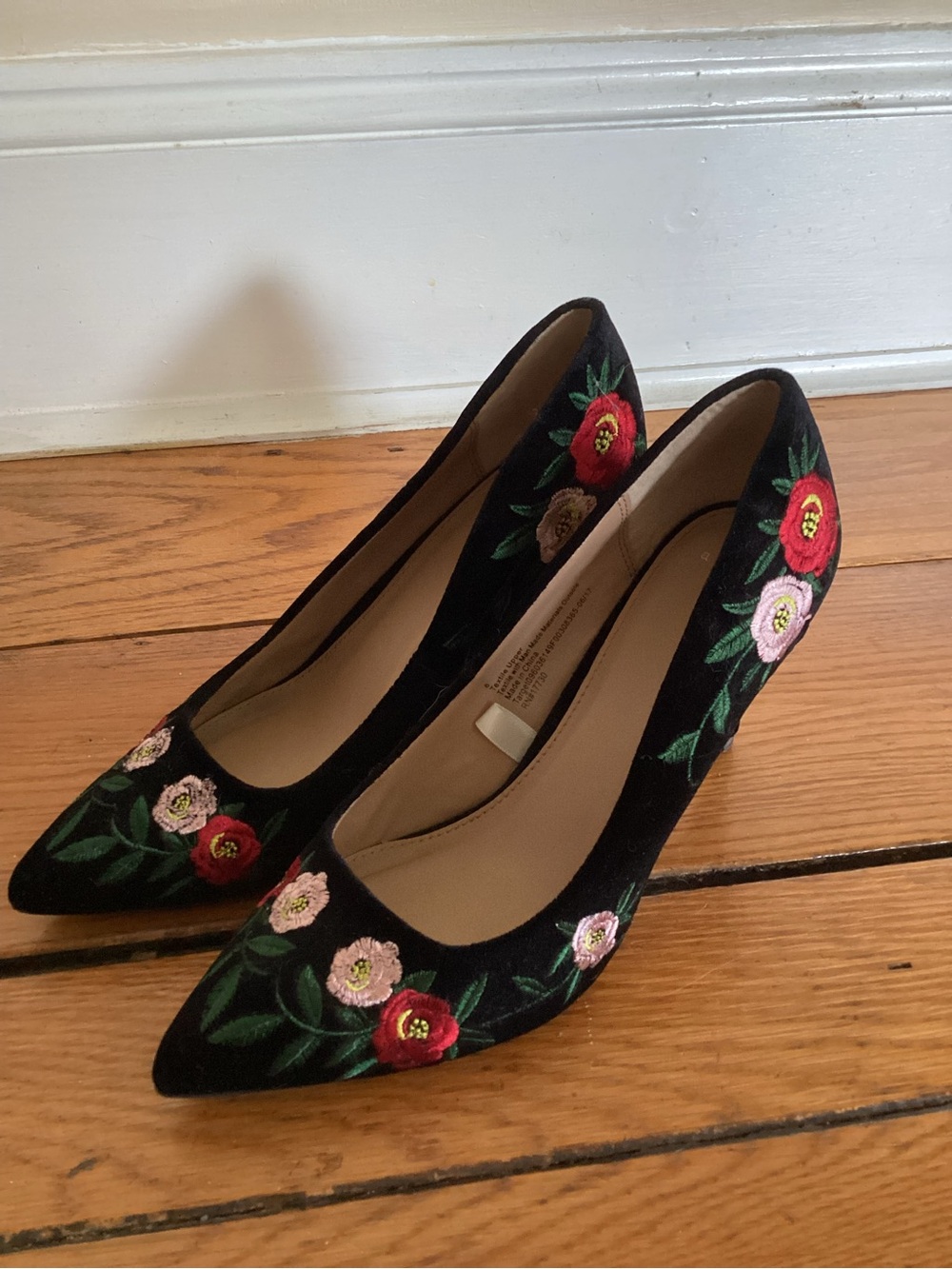 A New Day Velvet Floral Embroidered Heels — Size 8